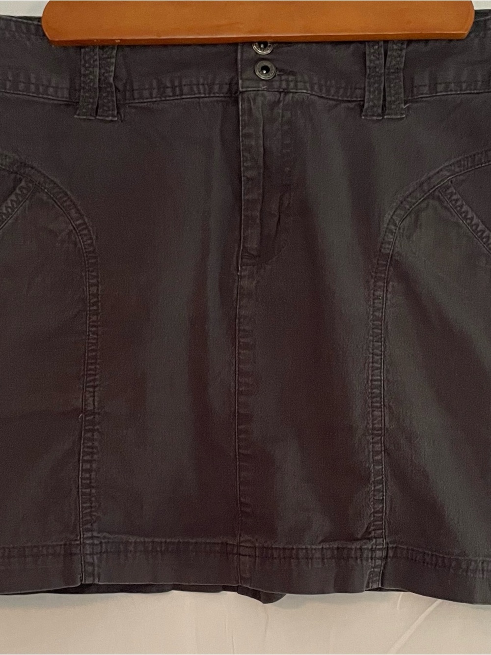 Super Cute Columbia Charcoal Panel-Detail Midi Skirt With Side Zippers